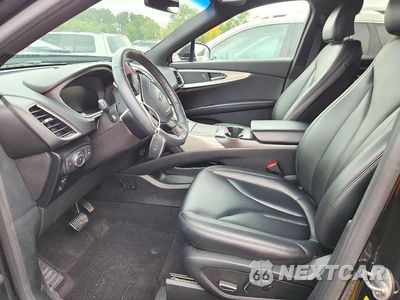 Zdjęcie 7 z 13 samochodu: 2019 LINCOLN NAUTILUS VIN:2LMPJ8J92KBL40615 - miniatura