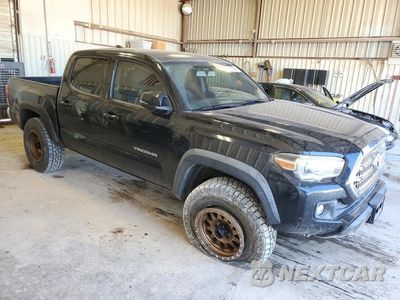 Czwarte zdjęcie samochodu z boku: 2017 TOYOTA TACOMA TRD OFF-ROAD VIN:5TFCZ5AN9HX078287 - miniatura
