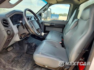 Zdjęcie 7 z 13 samochodu: 2018 FORD F650 SUPER DUTY BOX TRUCK VIN:1FDNF6DC5JDF03928 - miniatura