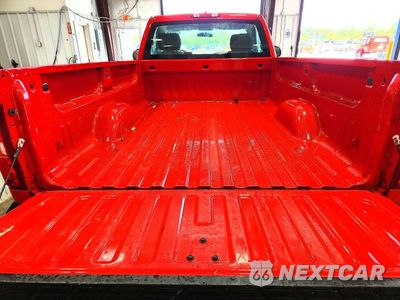 Zdjęcie 10 z 12 samochodu: 2010 CHEVROLET SILVERADO C1500 VIN:1GCPCPEX4AZ165549 - miniatura