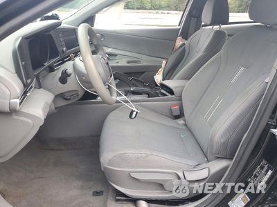 Zdjęcie 7 z 13 samochodu: 2021 HYUNDAI ELANTRA SEL VIN:5NPLM4AG5MH051135 - miniatura
