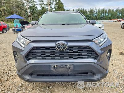 Piąte zdjęcie samochodu w środku: 2019 TOYOTA RAV4 XLE PREMIUM VIN:JTMA1RFV9KD504549 - miniatura