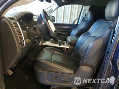 Zdjęcie 7 z 13 samochodu: 2017 RAM 1500 LARAMIE VIN:1C6RR6NT5HS805969 - miniatura