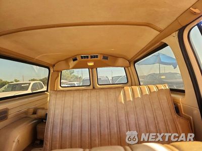 Zdjęcie 10 z 13 samochodu: 1986 GMC SUBURBAN C1500 VIN:1G5EC16L2GF520915 - miniatura