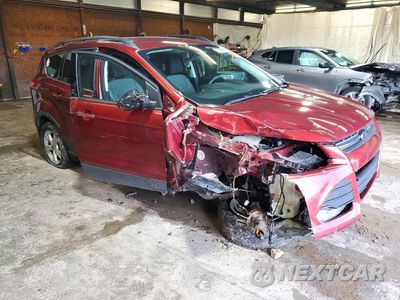 Czwarte zdjęcie samochodu z boku: 2016 FORD ESCAPE SE VIN:1FMCU9GX1GUB68849 - miniatura
