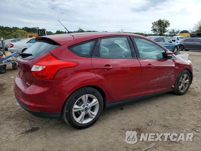 Trzecie zdjęcie samochodu z tyłu: 2014 FORD FOCUS SE VIN:1FADP3K29EL450772 - miniatura