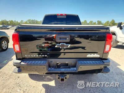 Zdjęcie 6 z 12 samochodu: 2018 CHEVROLET SILVERADO K2500 HIGH COUNTRY VIN:1GC1KXEY6JF102200 - miniatura