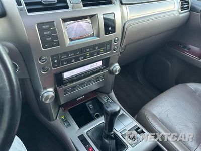 Zdjęcie 12 z 13 samochodu: 2010 LEXUS GX 460 VIN:JTJBM7FXXA5011017 - miniatura