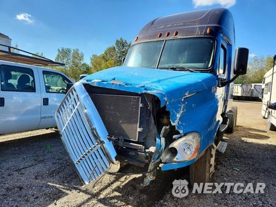 2015 FREIGHTLINER CASCADIA SEMI TRUCK 3AKJGLD58FSGD9995 - główne zdjęcie licytacji z USA - miniatura