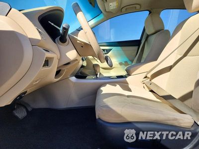 Zdjęcie 7 z 12 samochodu: 2015 NISSAN ALTIMA 2.5 S VIN:1N4AL3AP0FC436417 - miniatura