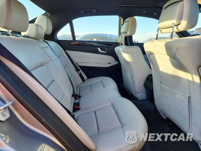 Zdjęcie 10 z 12 samochodu: 2015 MERCEDES-BENZ E 250 BLUETEC VIN:WDDHF9HB3FB158766 - miniatura