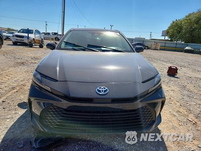 Piąte zdjęcie samochodu w środku: 2025 TOYOTA CAMRY LE VIN:4T1DAACK6SU202902 - miniatura