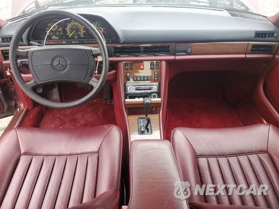 Zdjęcie 8 z 12 samochodu: 1988 MERCEDES-BENZ 300 SEL VIN:WDBCA25D7JA395872 - miniatura