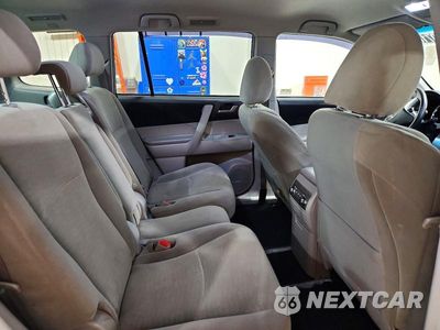 Zdjęcie 11 z 13 samochodu: 2013 TOYOTA HIGHLANDER PLUS VIN:5TDBK3EHXDS222549 - miniatura