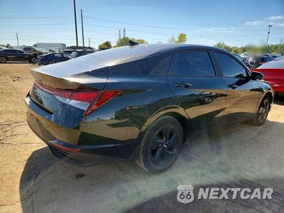 Trzecie zdjęcie samochodu z tyłu: 2023 HYUNDAI ELANTRA SEL VIN:KMHLM4AG6PU549916 - miniatura