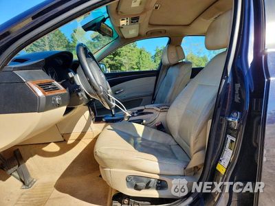 Zdjęcie 7 z 12 samochodu: 2009 BMW 528 I VIN:WBANU53579C122782 - miniatura
