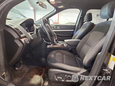 Zdjęcie 7 z 13 samochodu: 2017 FORD EXPLORER XLT VIN:1FM5K8D81HGD47513 - miniatura