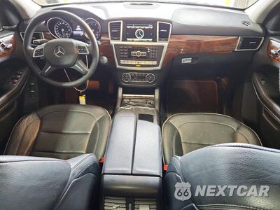 Zdjęcie 8 z 13 samochodu: 2014 MERCEDES-BENZ GL 550 4MATIC VIN:4JGDF7DE9EA302270 - miniatura