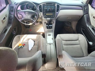 Zdjęcie 8 z 12 samochodu: 2003 TOYOTA HIGHLANDER LIMITED VIN:JTEGF21A830091664 - miniatura