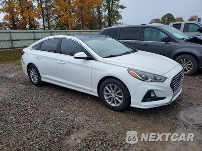 Czwarte zdjęcie samochodu z boku: 2018 HYUNDAI SONATA SE VIN:5NPE24AF9JH606024 - miniatura