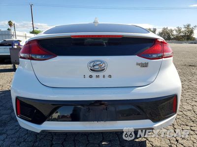 Zdjęcie 6 z 12 samochodu: 2018 HYUNDAI IONIQ BLUE VIN:KMHC65LC3JU073853 - miniatura