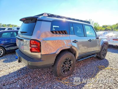 Trzecie zdjęcie samochodu z tyłu: 2024 TOYOTA LAND CRUISER FIRST EDITION VIN:JTEABFAJ5R5000970 - miniatura
