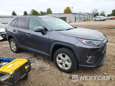 Czwarte zdjęcie samochodu z boku: 2021 TOYOTA RAV4 XLE VIN:4T3RWRFV2MU037713 - miniatura