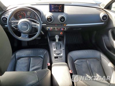 Zdjęcie 8 z 12 samochodu: 2015 AUDI A3 PREMIUM VIN:WAUACGFF4F1069743 - miniatura