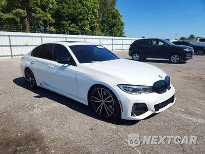 Czwarte zdjęcie samochodu z boku: 2022 BMW M340I VIN:WBA5U7C03NFM16401 - miniatura