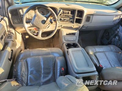Zdjęcie 8 z 12 samochodu: 2001 CHEVROLET SILVERADO K1500 HEAVY DUTY VIN:1GCGK13U41F193250 - miniatura
