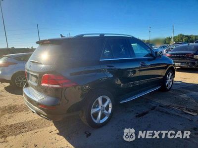 Trzecie zdjęcie samochodu z tyłu: 2017 MERCEDES-BENZ GLE 350 4MATIC VIN:4JGDA5HB2HA888155 - miniatura