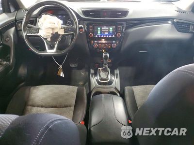 Zdjęcie 8 z 13 samochodu: 2019 NISSAN ROGUE SPORT SV VIN:JN1BJ1CR1KW313275 - miniatura
