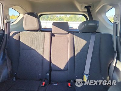 Zdjęcie 10 z 13 samochodu: 2018 TOYOTA RAV4 XLE VIN:JTMRFREV5JJ190081 - miniatura