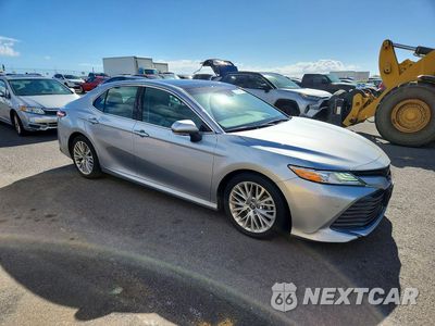 Czwarte zdjęcie samochodu z boku: 2018 TOYOTA CAMRY L VIN:4T1B11HK8JU119650 - miniatura