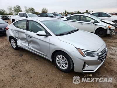 Czwarte zdjęcie samochodu z boku: 2019 HYUNDAI ELANTRA SE VIN:5NPD74LF1KH442103 - miniatura