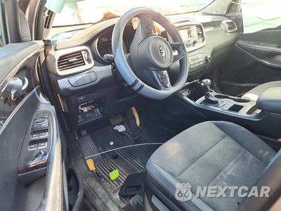 Zdjęcie 8 z 14 samochodu: 2016 KIA SORENTO LX V6 VIN:5XYPGDA51GG142776 - miniatura