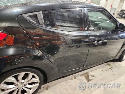 Zdjęcie 10 z 12 samochodu: 2013 HYUNDAI VELOSTER BASE VIN:KMHTC6AD6DU130920 - miniatura