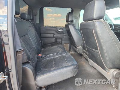 Zdjęcie 10 z 12 samochodu: 2020 CHEVROLET SILVERADO K2500 HEAVY DUTY LT VIN:1GC4YNEY5LF285852 - miniatura