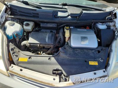Zdjęcie 11 z 12 samochodu: 2004 TOYOTA PRIUS BASE VIN:JTDKB20UX40061704 - miniatura