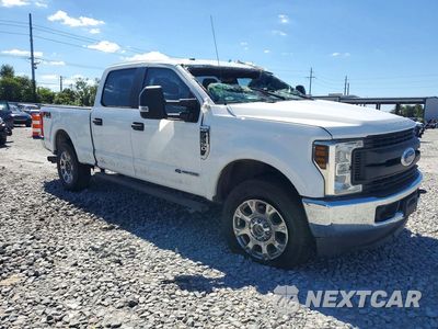 Czwarte zdjęcie samochodu z boku: 2019 FORD F250 SUPER DUTY VIN:1FT7W2BT7KED50506 - miniatura