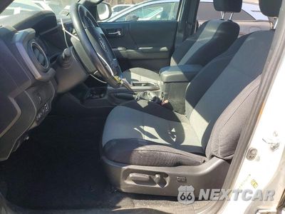 Zdjęcie 7 z 13 samochodu: 2023 TOYOTA TACOMA TRD SPORT VIN:3TMCZ5AN3PM651804 - miniatura