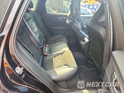 Zdjęcie 11 z 13 samochodu: 2019 VOLVO XC60 T6 R-DESIGN VIN:LYVA22RM0KB220566 - miniatura