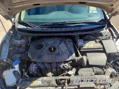 Zdjęcie 11 z 12 samochodu: 2016 HYUNDAI ELANTRA SE VIN:5NPDH4AE5GH759042 - miniatura