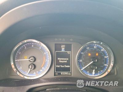 Zdjęcie 9 z 12 samochodu: 2018 TOYOTA COROLLA SE VIN:5YFBURHE9JP786759 - miniatura