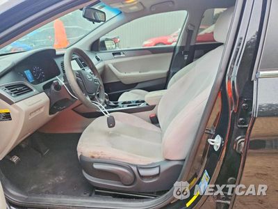 Zdjęcie 7 z 12 samochodu: 2016 HYUNDAI SONATA SE VIN:5NPE24AF2GH332125 - miniatura