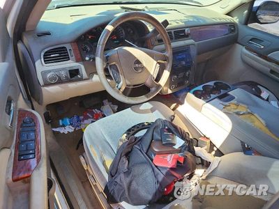Zdjęcie 8 z 12 samochodu: 2008 GMC YUKON VIN:1GKFC13CX8R231156 - miniatura