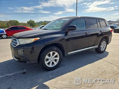 2013 TOYOTA HIGHLANDER BASE 5TDZA3EHXDS040965 - główne zdjęcie licytacji z USA - miniatura
