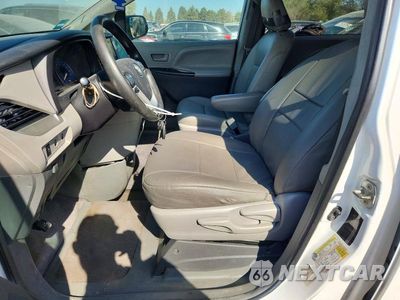Zdjęcie 7 z 12 samochodu: 2019 TOYOTA SIENNA L 7-PASSENGER VIN:5TDZZ3DC6KS006470 - miniatura