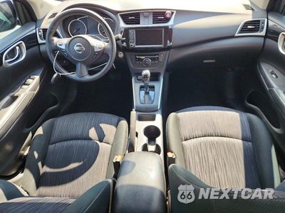 Zdjęcie 8 z 13 samochodu: 2019 NISSAN SENTRA SV VIN:3N1AB7APXKY435302 - miniatura