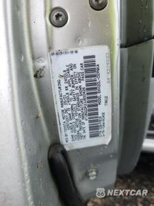 Zdjęcie 12 z 12 samochodu: 2001 TOYOTA CAMRY LE VIN:4T1BG22K21U850426 - miniatura